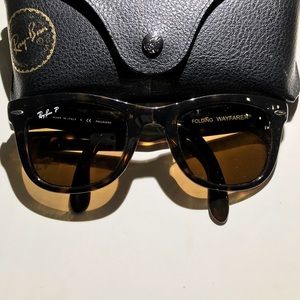 RAY BANS FOLDING WAYFARER Polarized Sunglasses